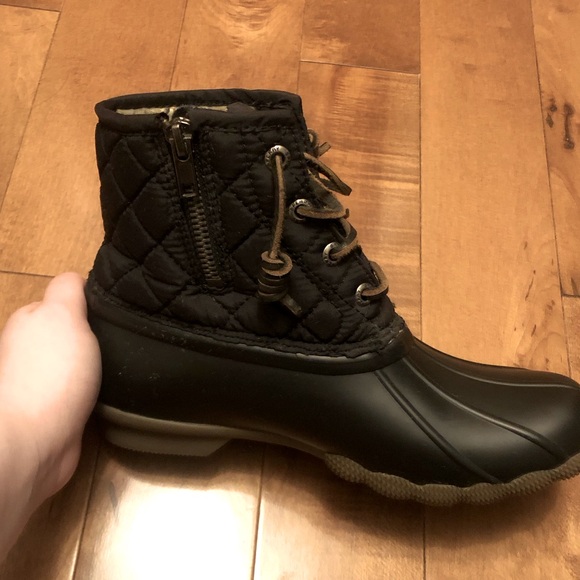 EXCELLENT CONDITION Sperry Boots in Black with Side Zipper in Women Size 5 - Picture 4 of 6